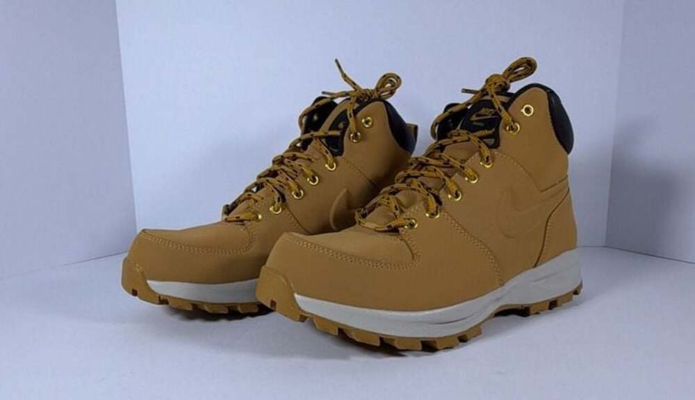 Nike Manoa Men's Boots Winter Hiking Shoes Waterproof Outdoor Sneakers Brown